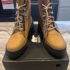 New!  Sorel Brex Tawny Buff Lace-Up Waterproof Winter Boots Size 8. Narrow fit.